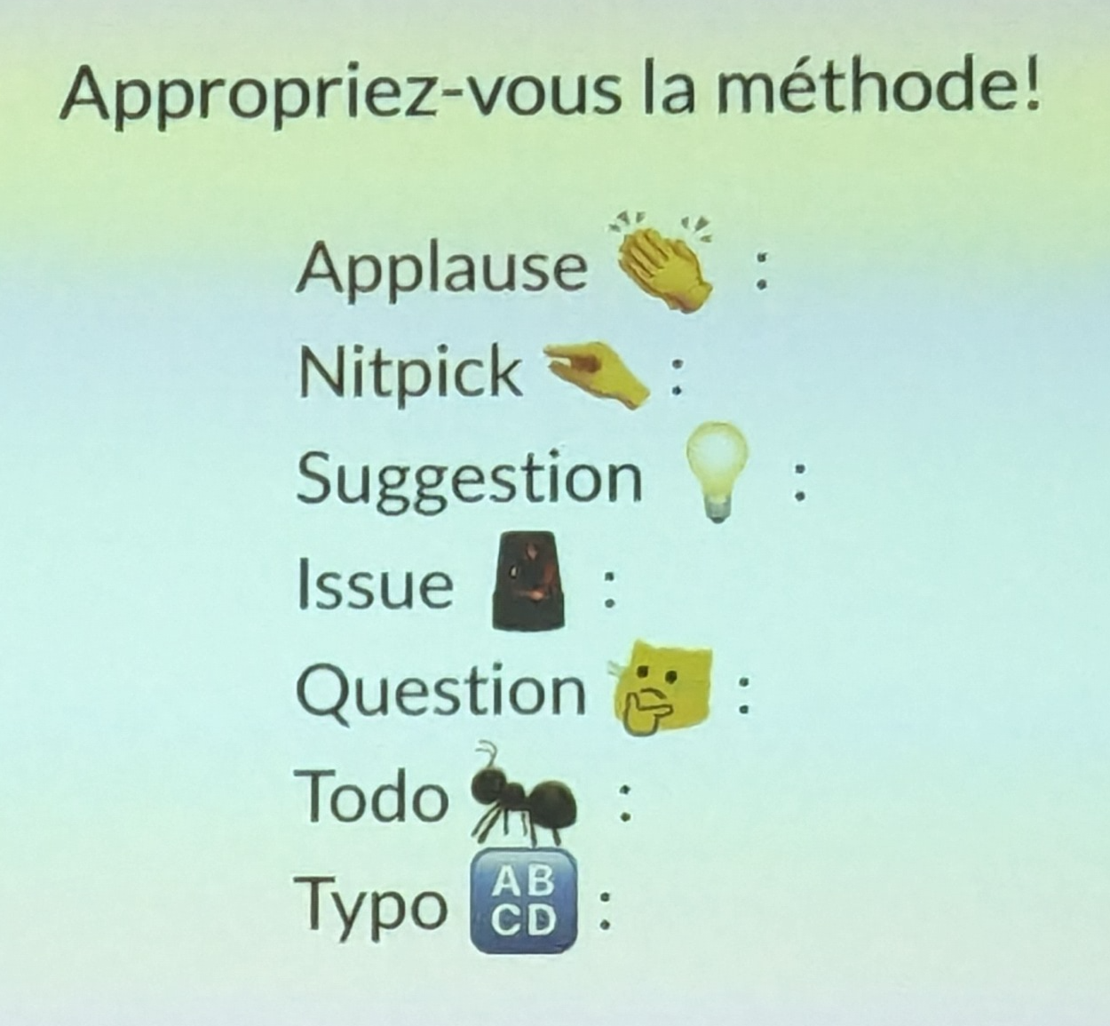 Tableau markdown des libellés de revue de code avec emojis (applause, todo, typo)
