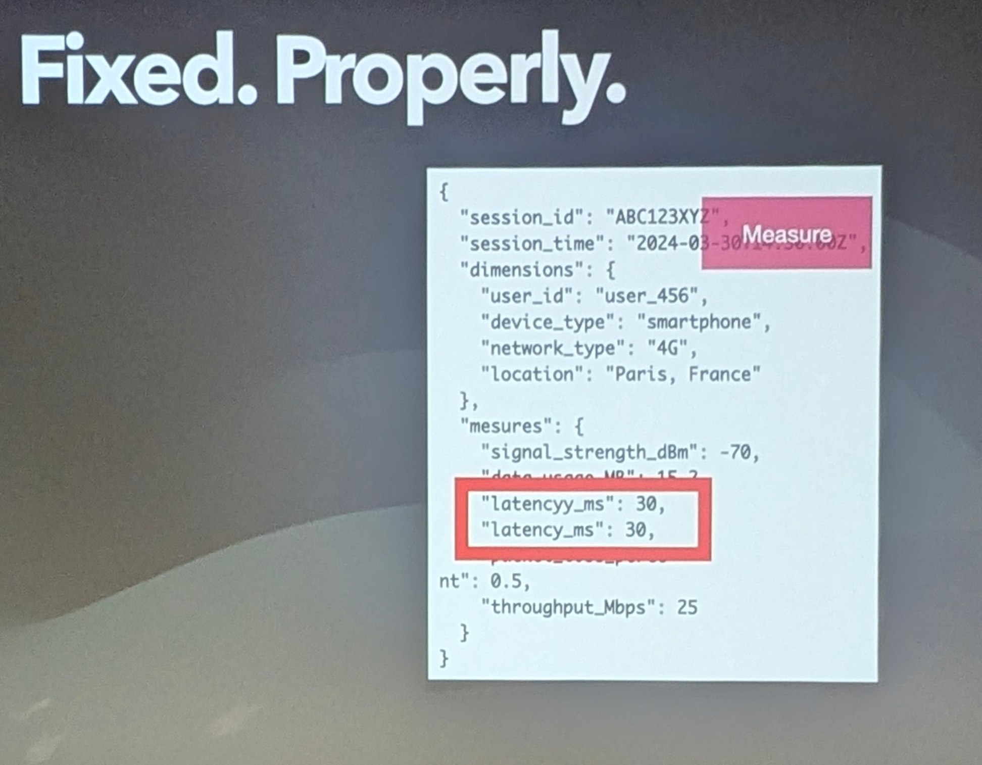 Exemple de contrat JSON avec champ renommé et champ de compatibilité ascendante